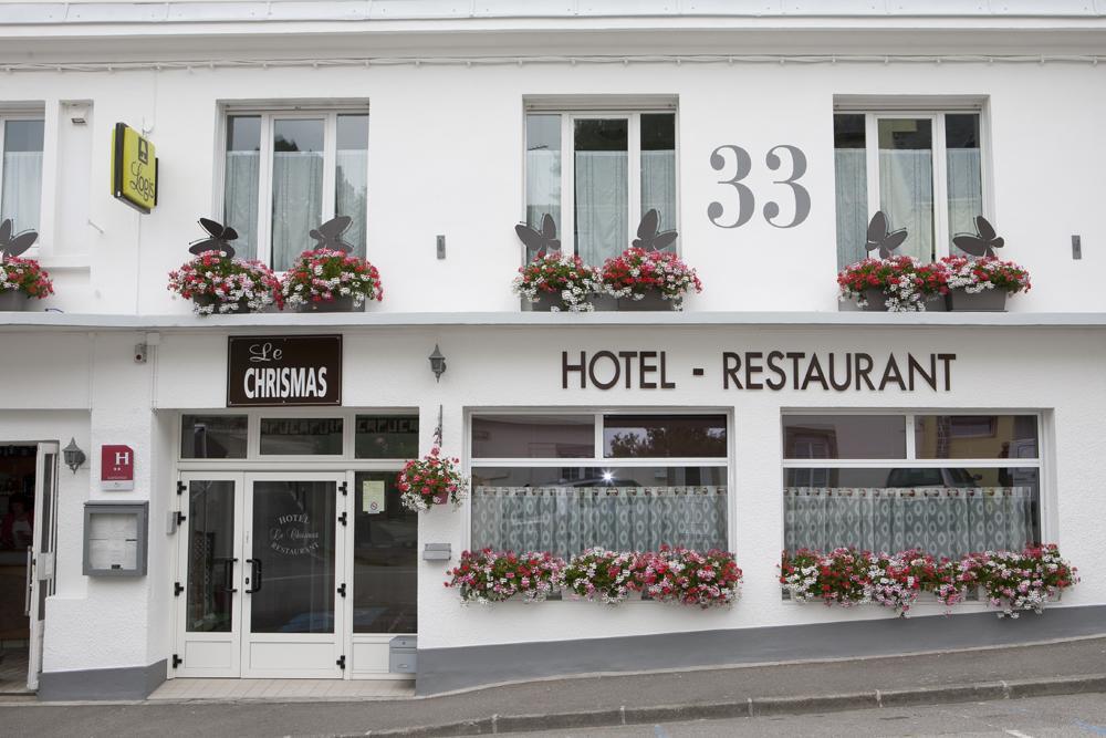 Logis Hotel Le Chrismas Châteaulin Exteriér fotografie